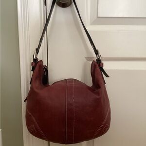 Coach hobo shoulder bag. Distressed leather